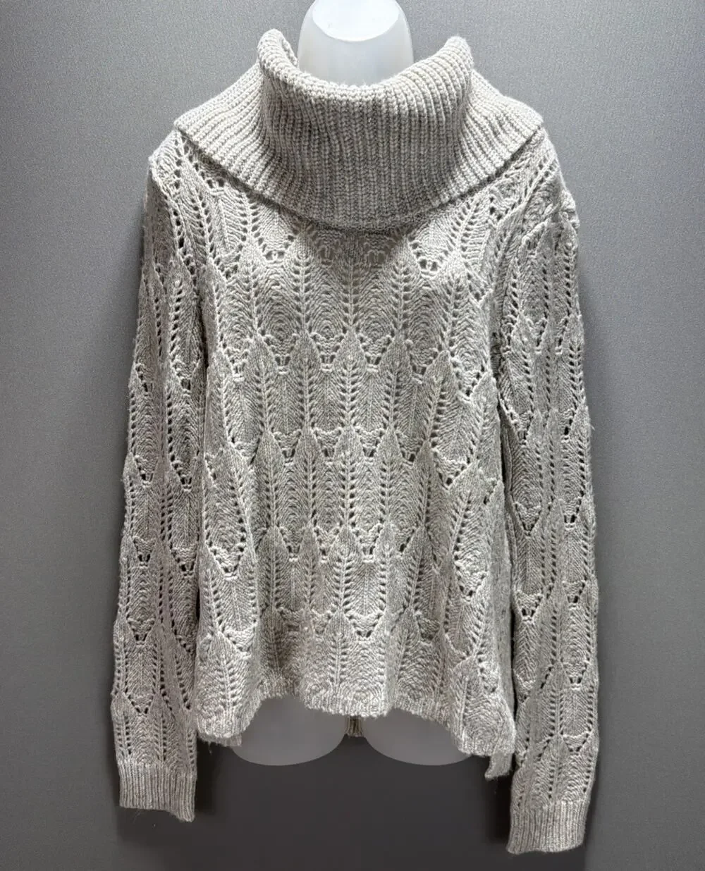 White House Black Market Sweater Cowl Neck Womens Medium Gray Shimmer New W Tags